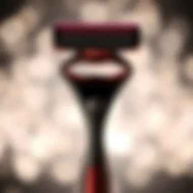 Elegant Design of the Razor Elegant design of the Silk Touch Up face razor