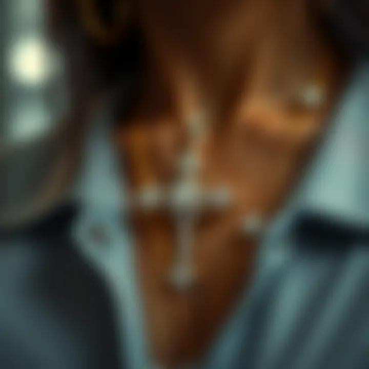 Notable The Significance and Appeal of Rhinestone Cross Pendants